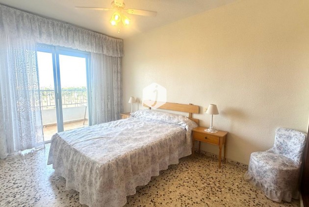 Tweedehands - Appartement / flat -
Torrevieja - Punta prima