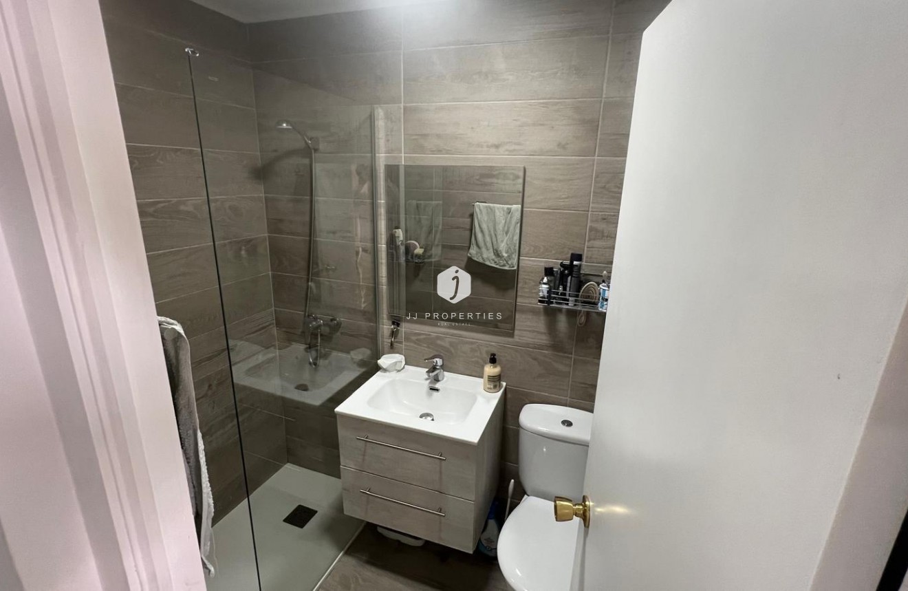 Tweedehands - Bungalow -
Torrevieja - La Siesta - El Salado - Torreta