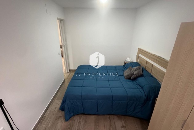 Tweedehands - Bungalow -
Torrevieja - La Siesta - El Salado - Torreta