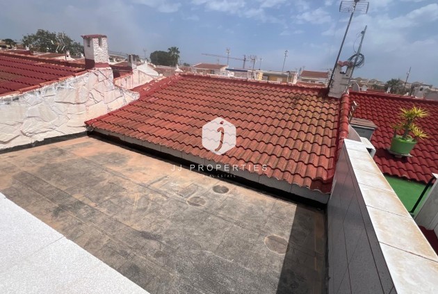 Tweedehands - Bungalow -
Torrevieja - La Siesta - El Salado - Torreta