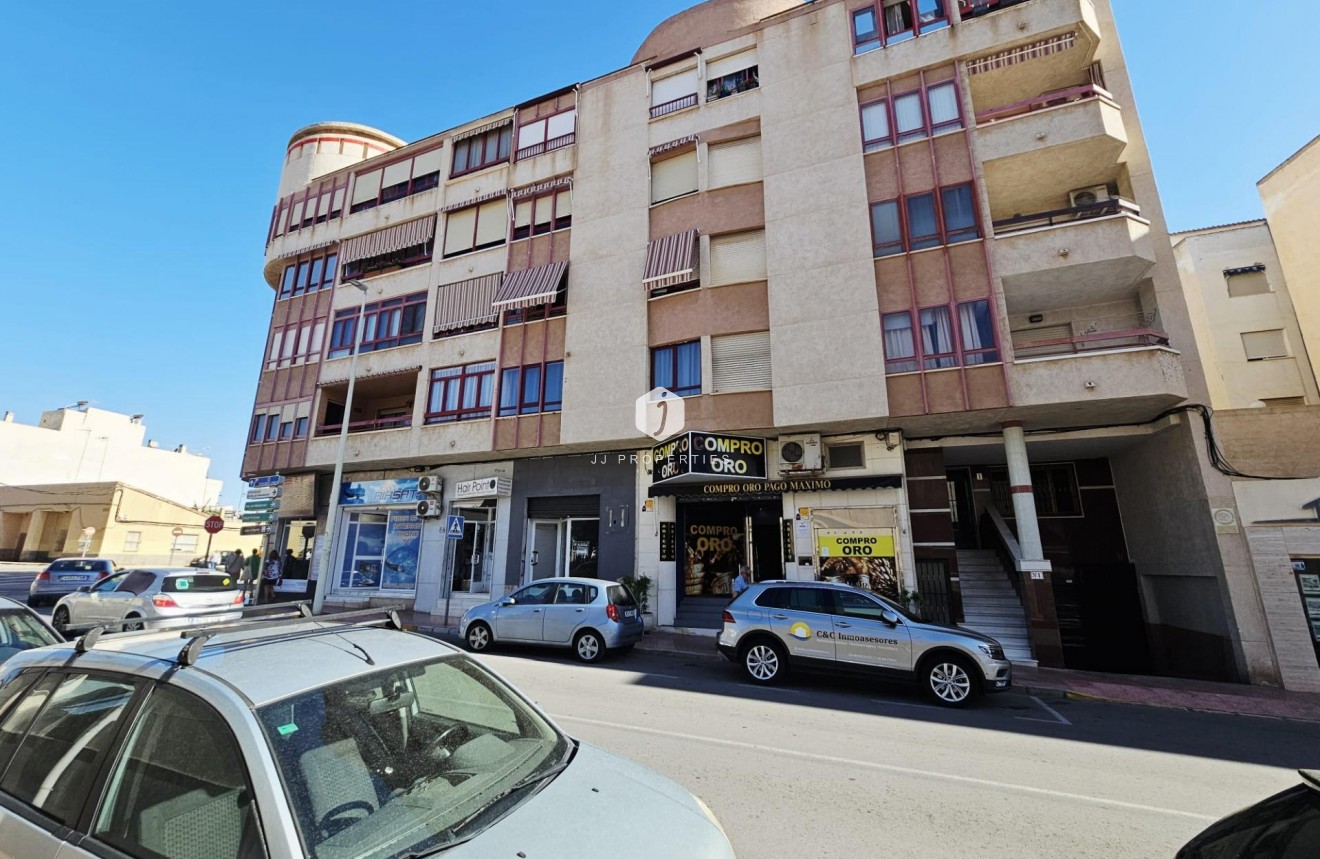 Tweedehands - Appartement / flat -
Guardamar del Segura - Pueblo