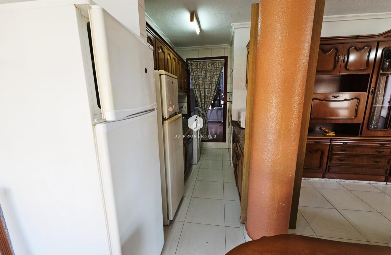 Tweedehands - Appartement / flat -
Guardamar del Segura - Pueblo