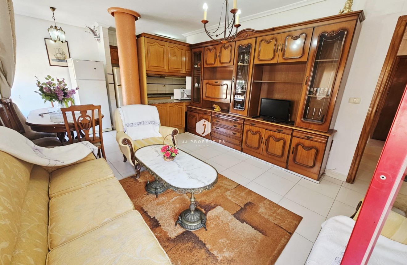 Tweedehands - Appartement / flat -
Guardamar del Segura - Pueblo