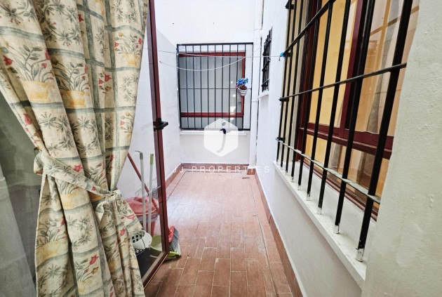 Tweedehands - Appartement / flat -
Guardamar del Segura - Pueblo