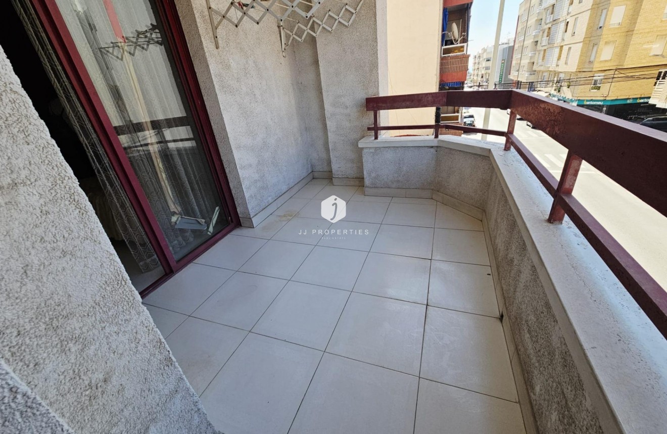 Tweedehands - Appartement / flat -
Guardamar del Segura - Pueblo