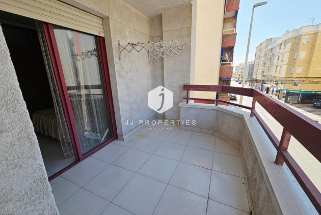 Tweedehands - Appartement / flat -
Guardamar del Segura - Pueblo