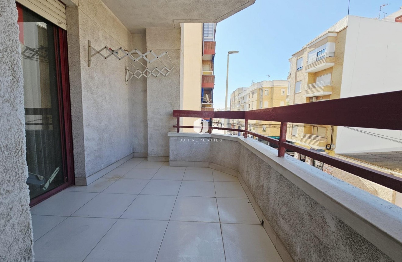 Tweedehands - Appartement / flat -
Guardamar del Segura - Pueblo