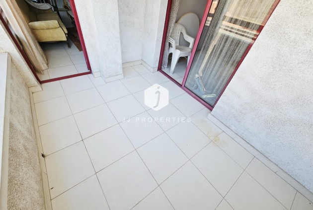 Tweedehands - Appartement / flat -
Guardamar del Segura - Pueblo