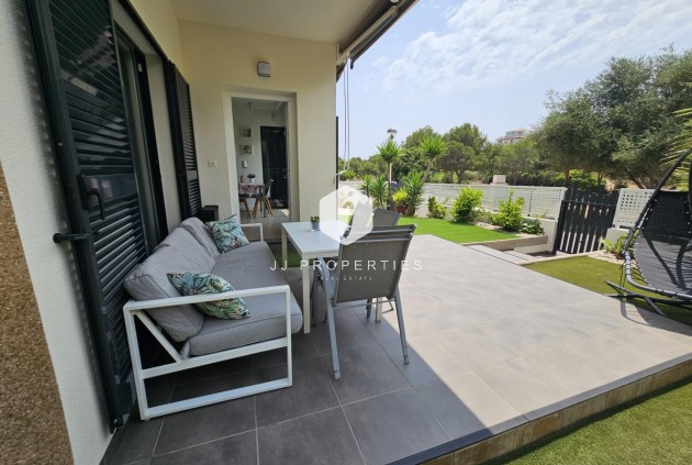 Tweedehands - Villa -
Orihuela Costa - La Regia