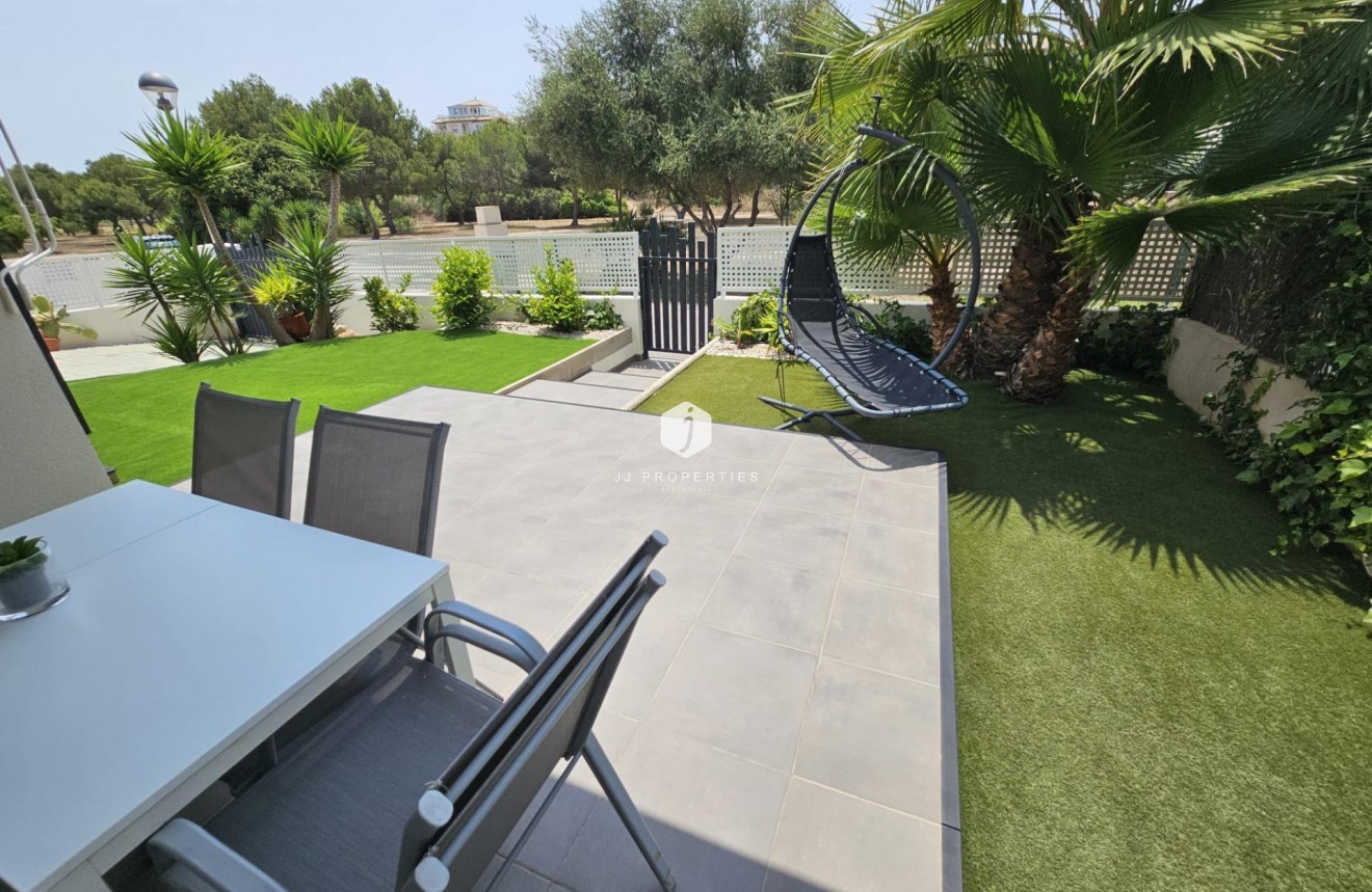 Tweedehands - Villa -
Orihuela Costa - La Regia