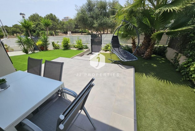 Tweedehands - Villa -
Orihuela Costa - La Regia