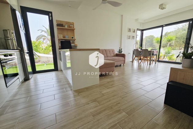 Tweedehands - Villa -
Orihuela Costa - La Regia