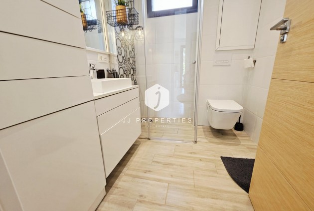 Tweedehands - Villa -
Orihuela Costa - La Regia