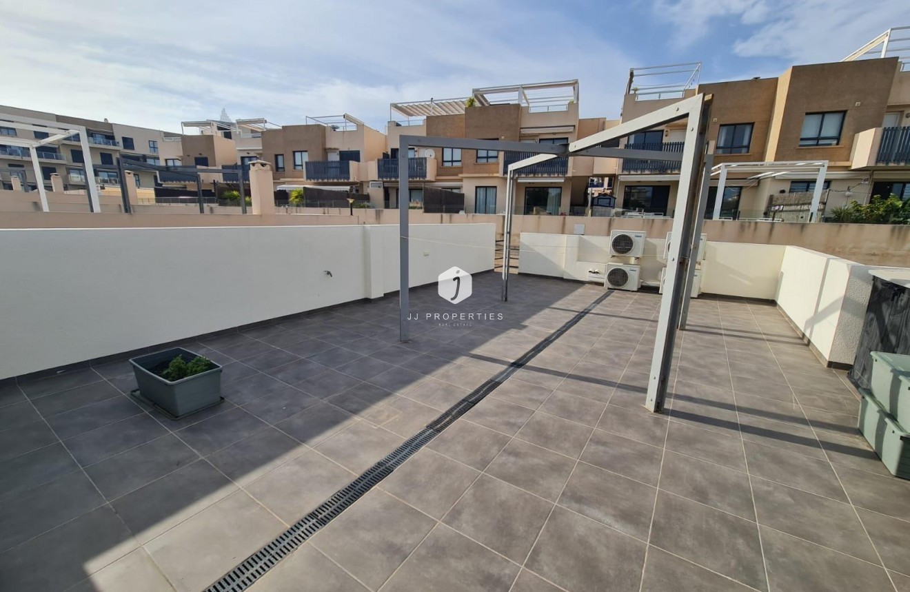 Tweedehands - Villa -
Orihuela Costa - La Regia