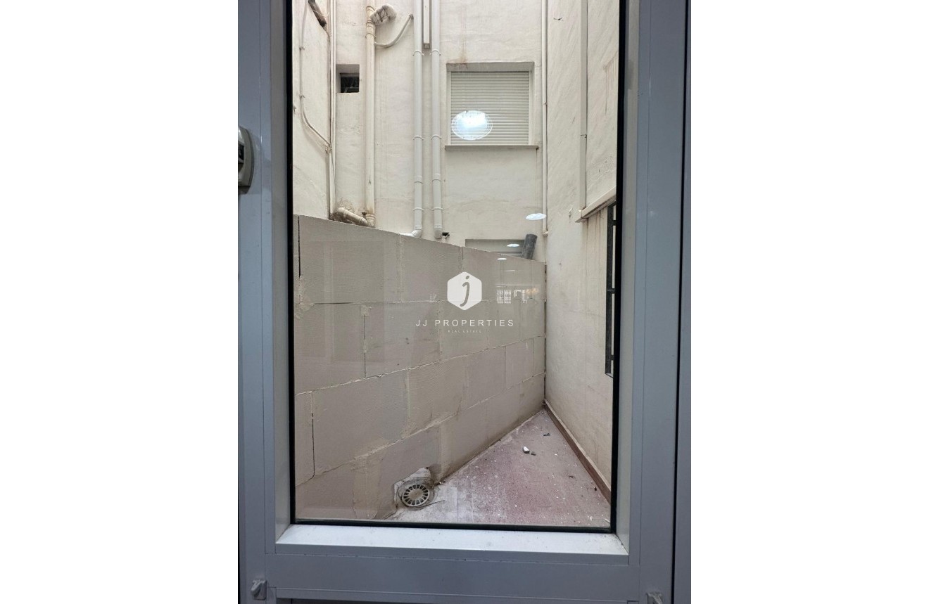 Tweedehands - Appartement / flat -
Torrevieja - Playa del Cura