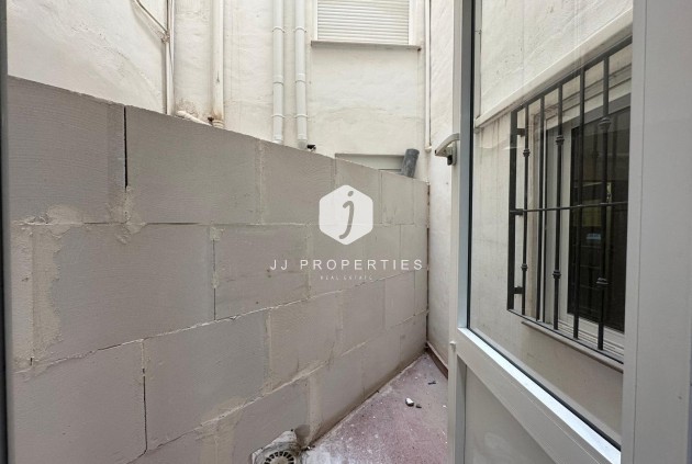 Tweedehands - Appartement / flat -
Torrevieja - Playa del Cura