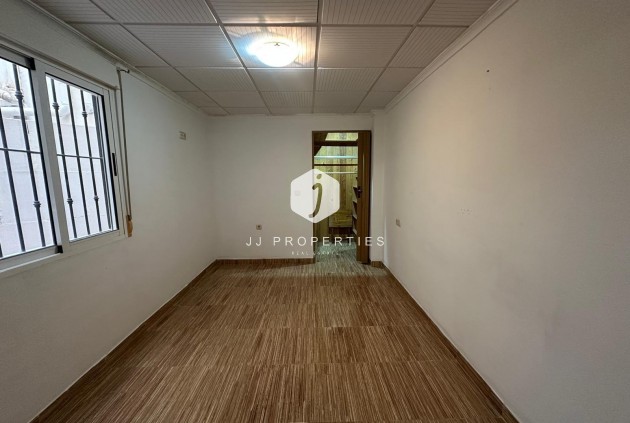 Tweedehands - Appartement / flat -
Torrevieja - Playa del Cura