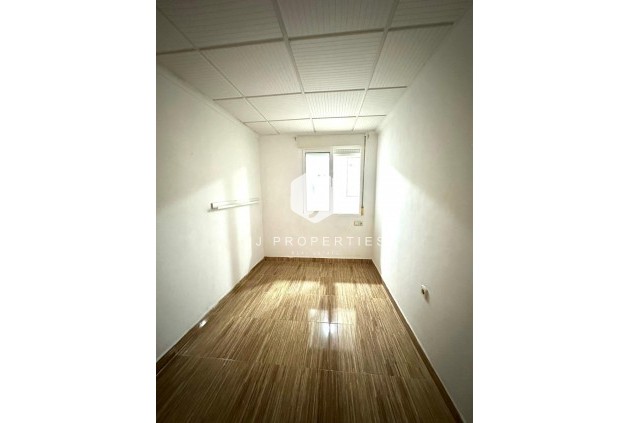 Tweedehands - Appartement / flat -
Torrevieja - Playa del Cura