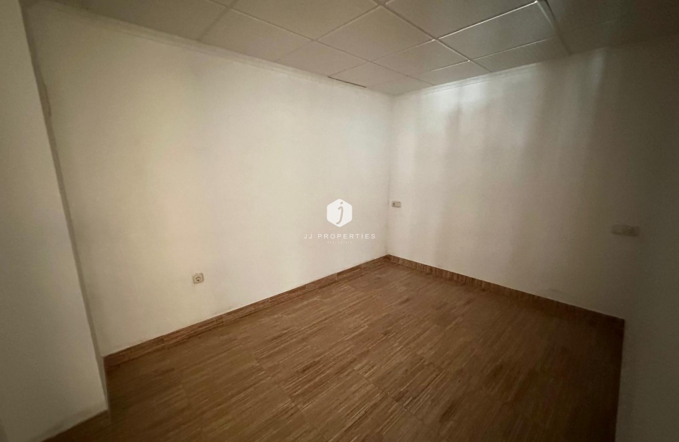 Tweedehands - Appartement / flat -
Torrevieja - Playa del Cura