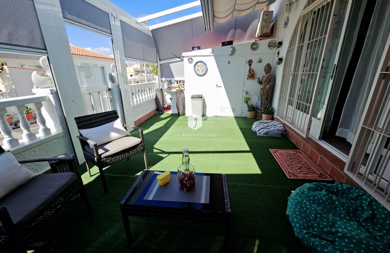 Tweedehands - Bungalow -
Torrevieja - La Siesta - El Salado - Torreta