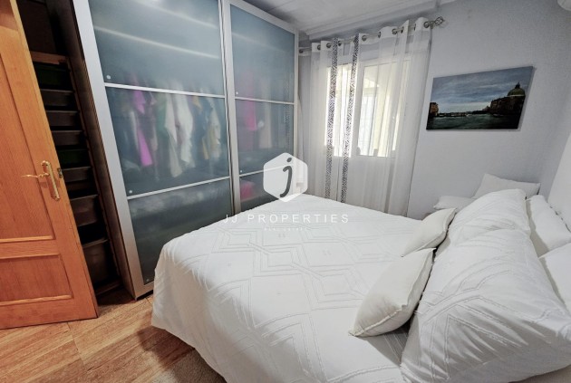 Tweedehands - Bungalow -
Torrevieja - La Siesta - El Salado - Torreta