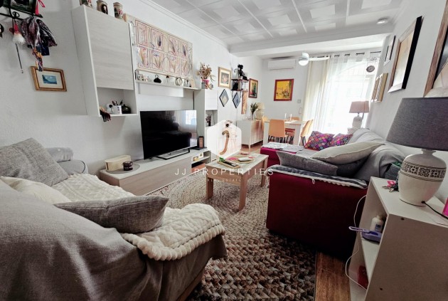 Tweedehands - Bungalow -
Torrevieja - La Siesta - El Salado - Torreta