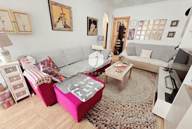 Tweedehands - Bungalow -
Torrevieja - La Siesta - El Salado - Torreta