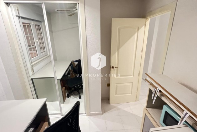 Tweedehands - Appartement / flat -
Torrevieja