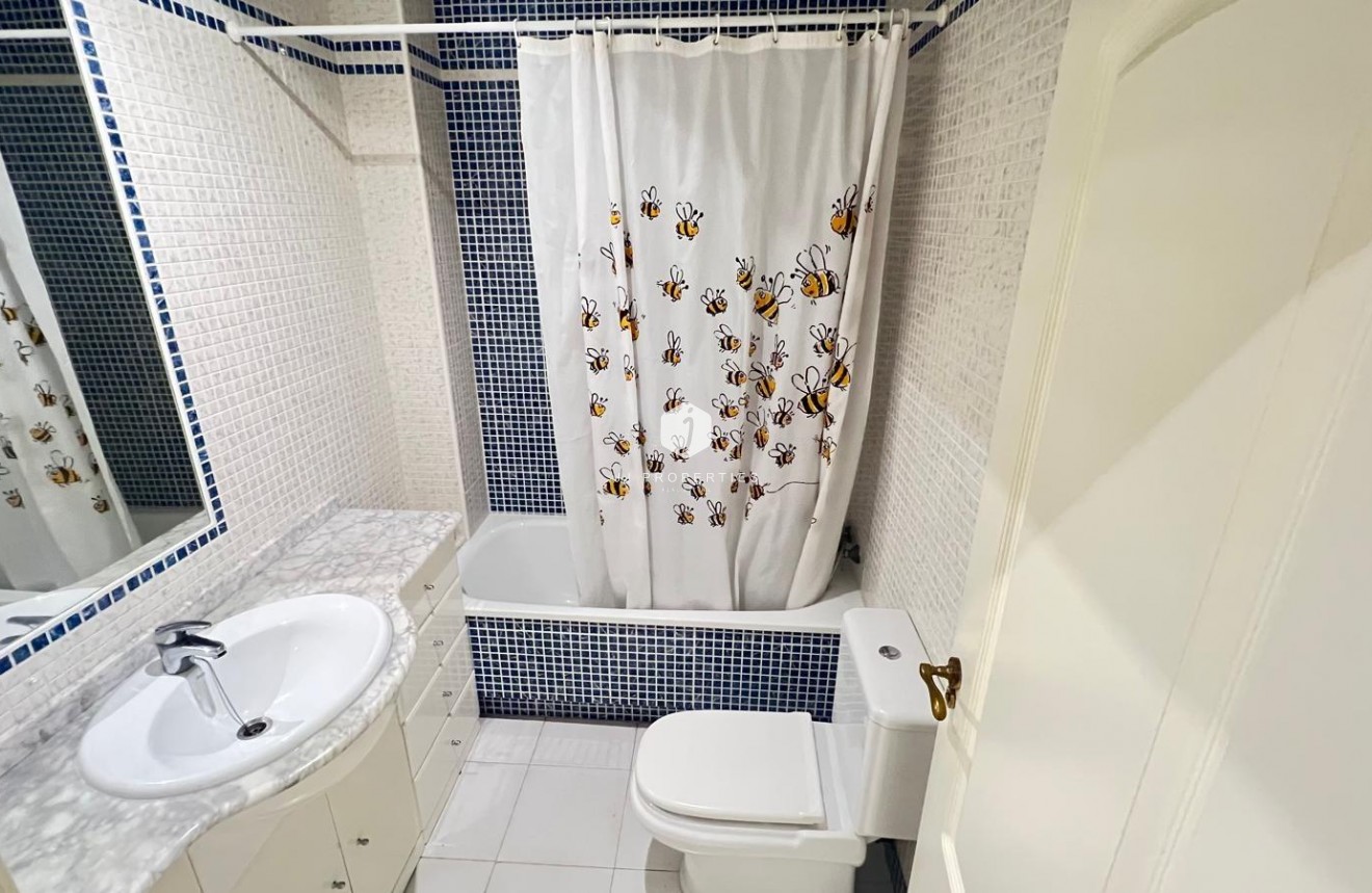 Tweedehands - Appartement / flat -
Torrevieja