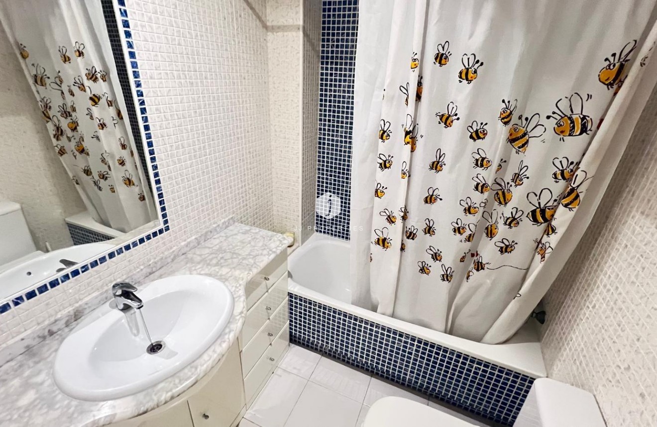 Tweedehands - Appartement / flat -
Torrevieja