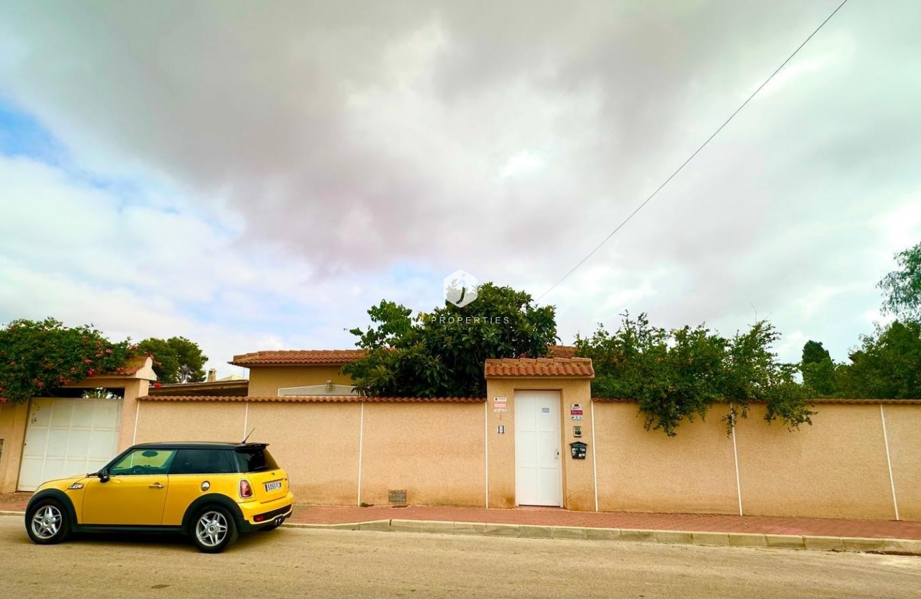 Tweedehands - Villa -
Torrevieja - Los Balcones - Los Altos del Edén