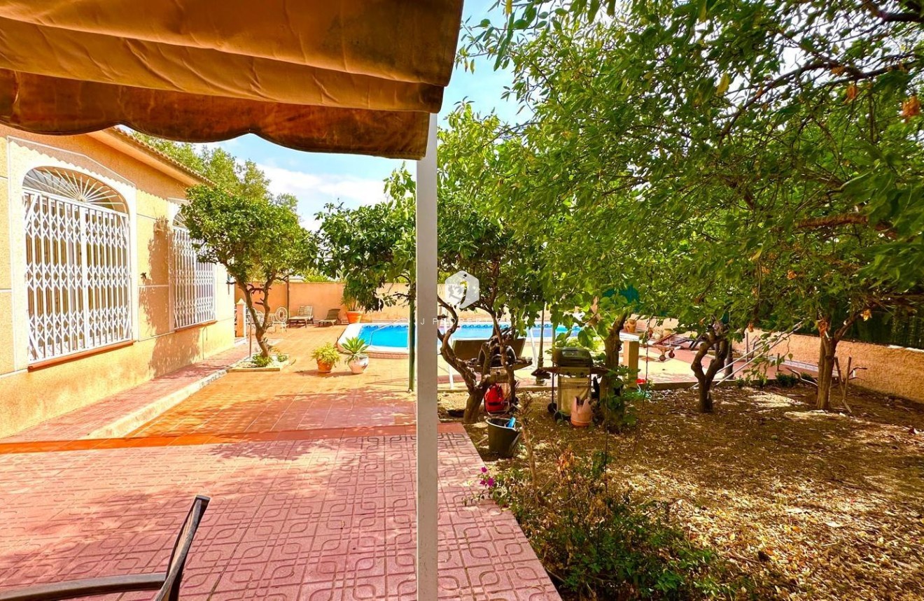 Tweedehands - Villa -
Torrevieja - Los Balcones - Los Altos del Edén