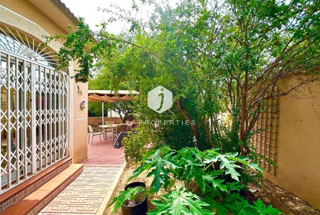 Tweedehands - Villa -
Torrevieja - Los Balcones - Los Altos del Edén