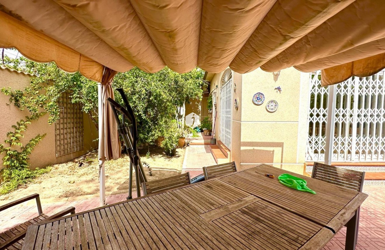 Tweedehands - Villa -
Torrevieja - Los Balcones - Los Altos del Edén