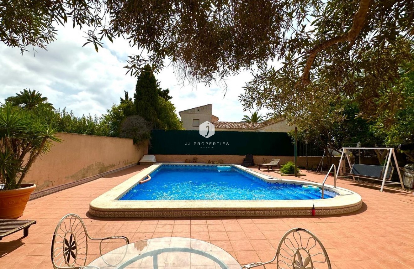 Tweedehands - Villa -
Torrevieja - Los Balcones - Los Altos del Edén