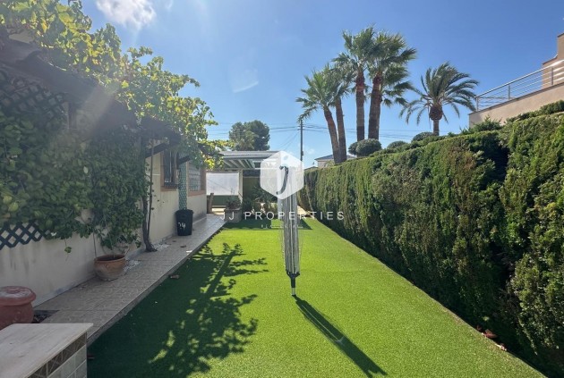 Tweedehands - Villa -
Cabo Roig - Costa Blanca