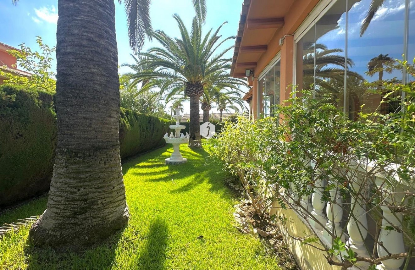 Tweedehands - Villa -
Cabo Roig - Costa Blanca