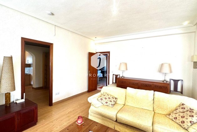 Tweedehands - Villa -
Cabo Roig - Costa Blanca