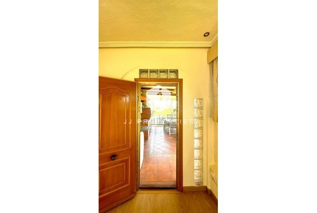 Tweedehands - Villa -
Cabo Roig - Costa Blanca