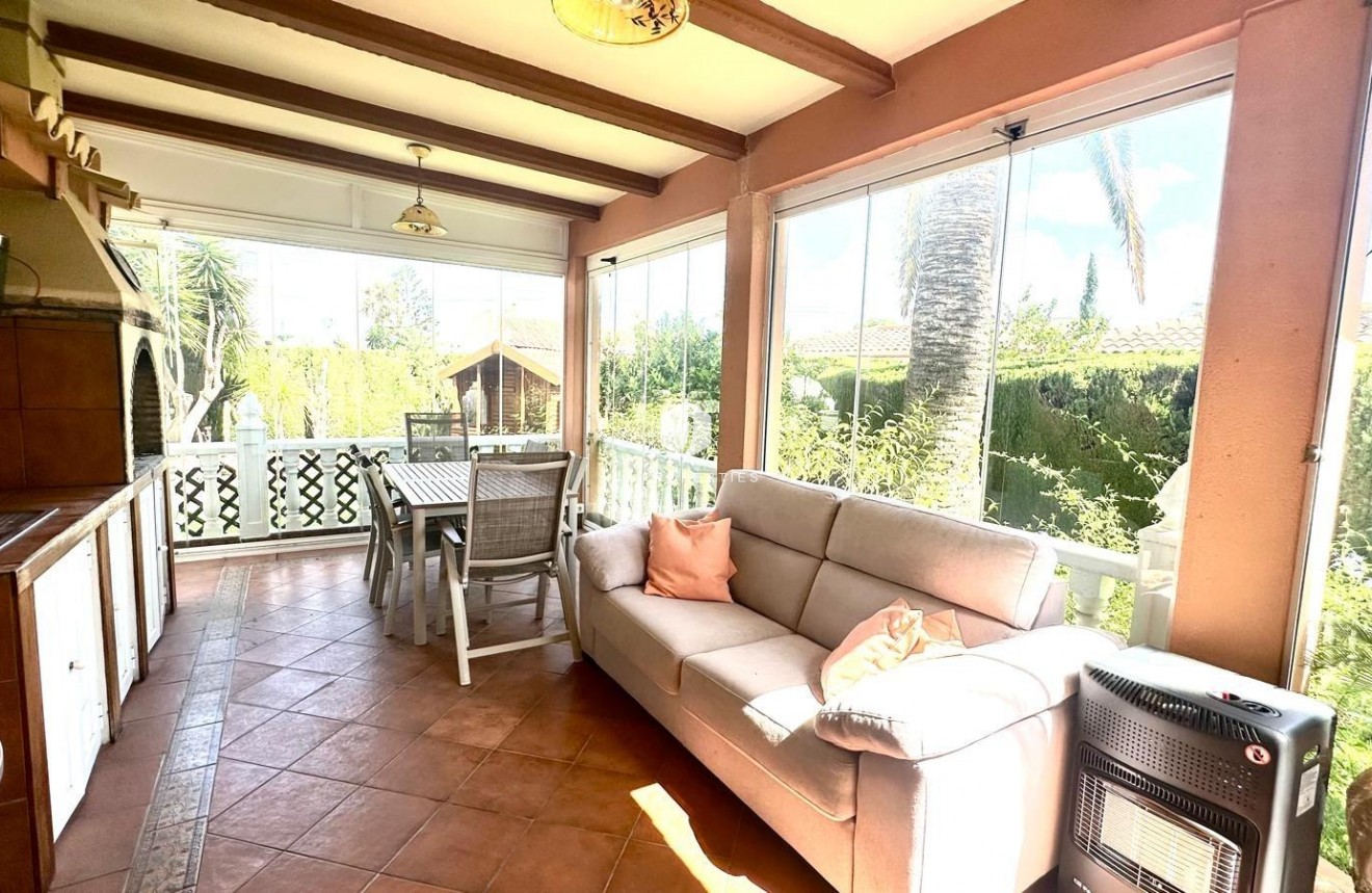 Tweedehands - Villa -
Cabo Roig - Costa Blanca