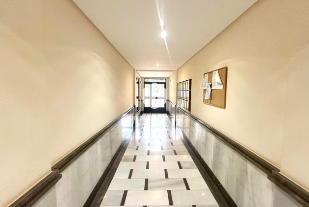 Tweedehands - Appartement / flat -
Orihuela Costa - Altos De Campoamor