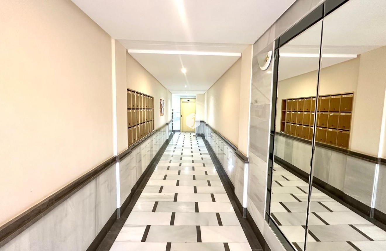 Tweedehands - Appartement / flat -
Orihuela Costa - Altos De Campoamor