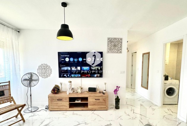 Tweedehands - Appartement / flat -
Torrevieja - Punta prima