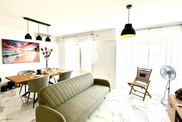 Tweedehands - Appartement / flat -
Torrevieja - Punta prima