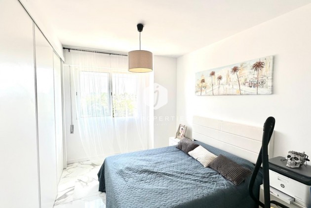 Tweedehands - Appartement / flat -
Torrevieja - Punta prima