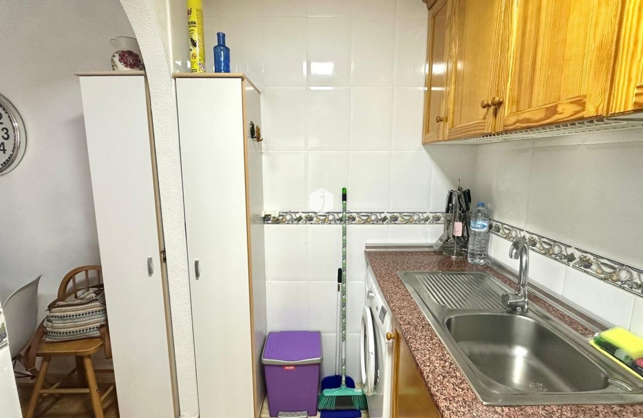 Tweedehands - Appartement / flat -
Torrevieja - Acequion
