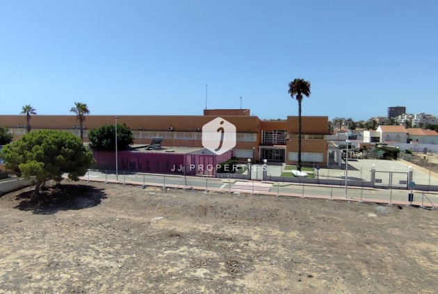 Tweedehands - Villa -
Torrevieja - Aguas Nuevas 2