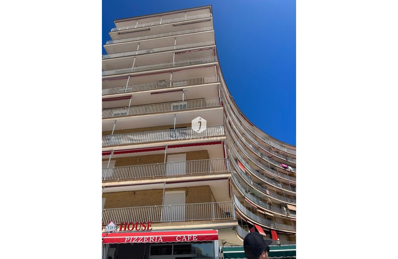 Tweedehands - Appartement / flat -
Torrevieja - Playa del Cura