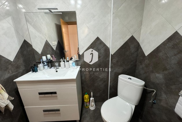 Tweedehands - Appartement / flat -
Torrevieja - Playa del Cura