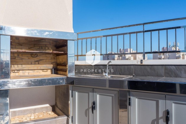 Tweedehands - Appartement / flat -
Torrevieja - Estacion de autobuses